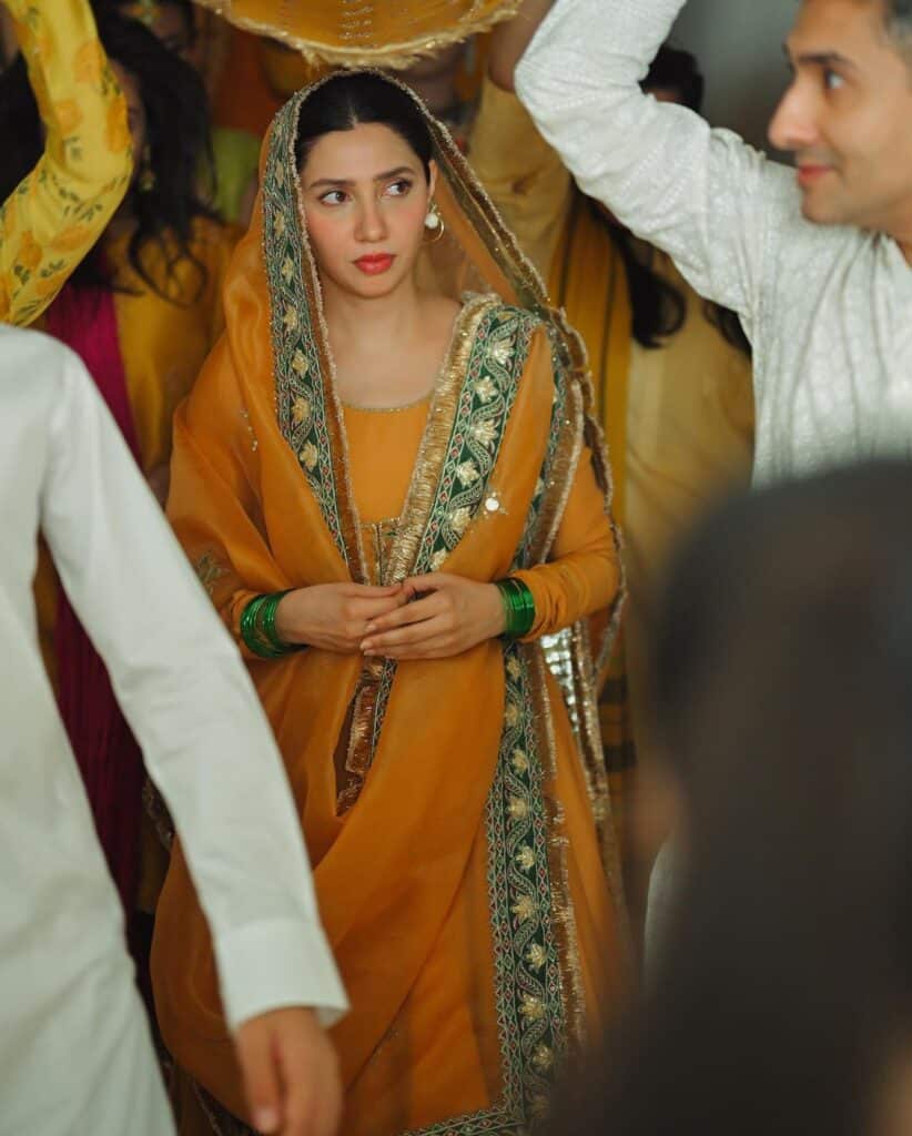 Mahira Khan shares dreamy photos from her wedding with Salim Karim